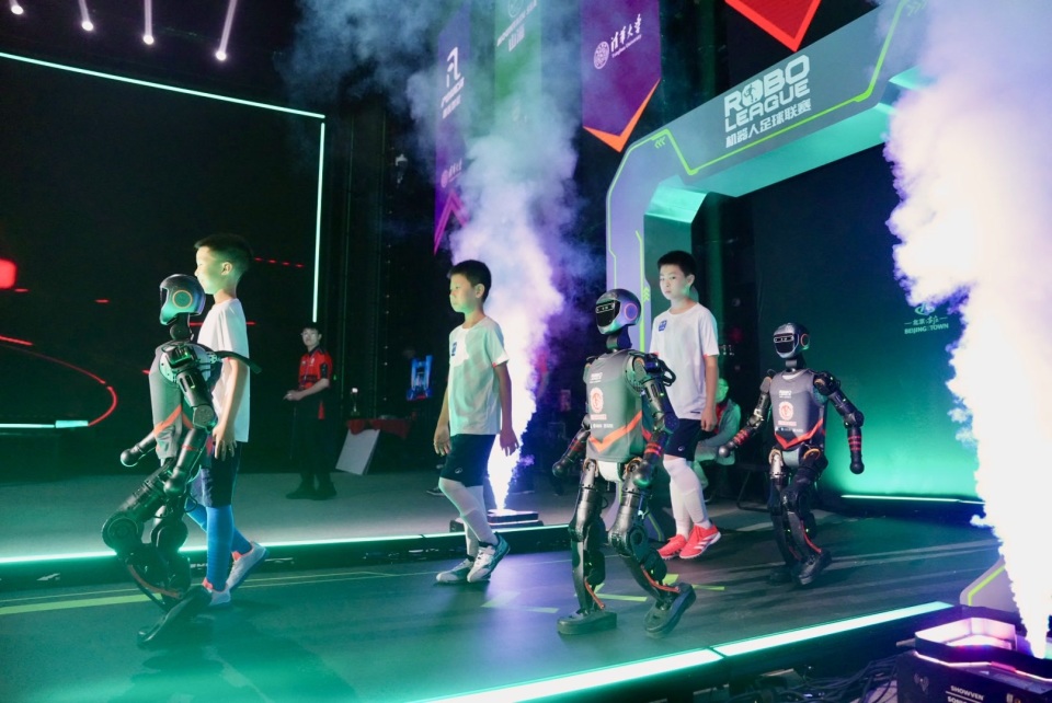 然而最终仍 然而最终仍