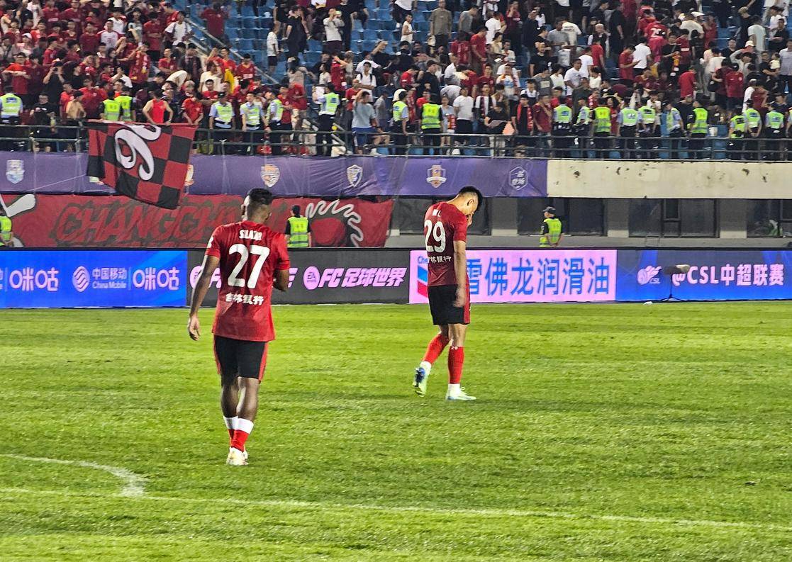 避免球队再 避免球队再