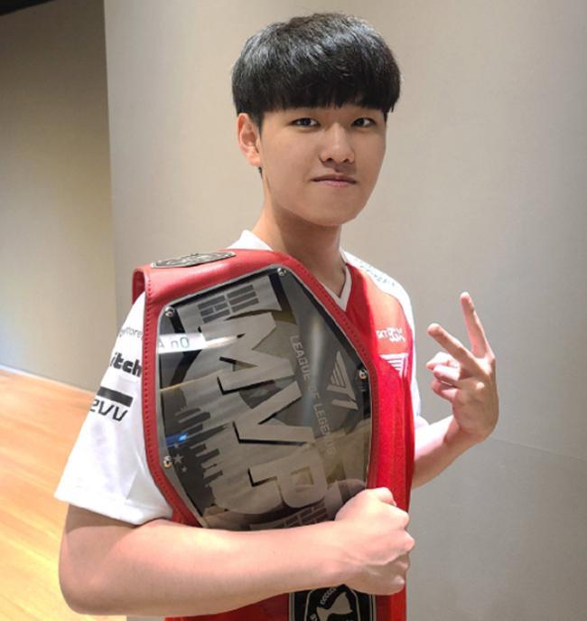 广泛关注 广泛关注