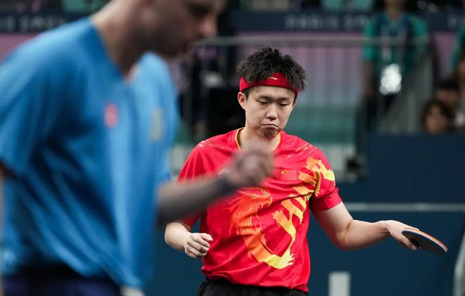 引众多球迷 引众多球迷