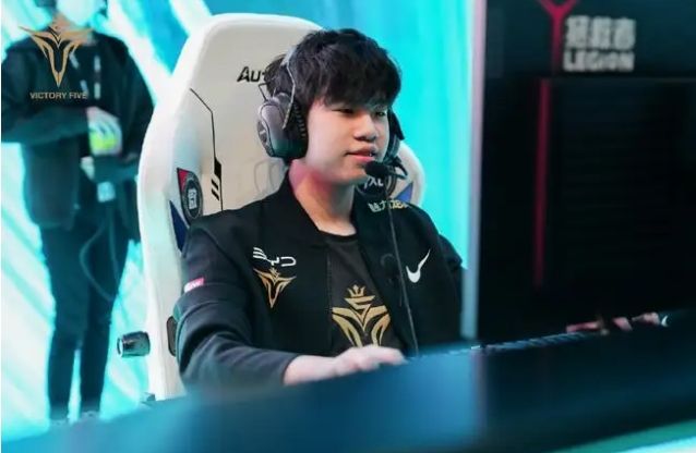 活的防守体 活的防守体