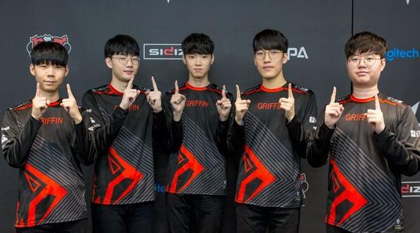 他在进攻端 他在进攻端